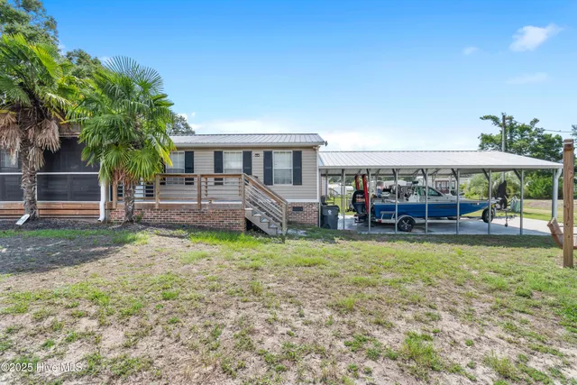 $245,000 | 3216 Woodlawn Avenue Southwest, Supply, NC 28462