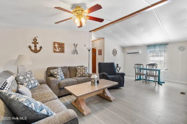 $245,000 | 3216 Woodlawn Avenue Southwest, Supply, NC 28462