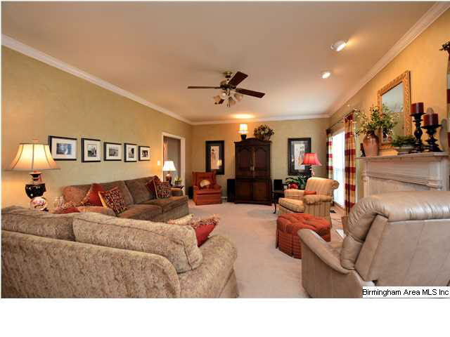 1817 Southview Circle Hoover, AL 35244 - Photo 15 of 31