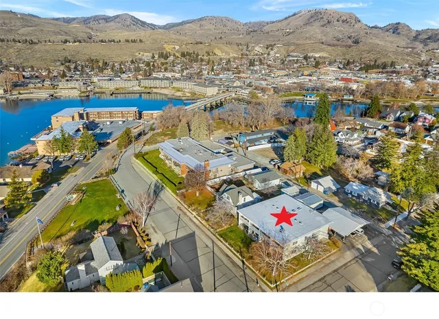 $275,000 | 321 South 3rd Street, Unit 1, Chelan, WA 98816