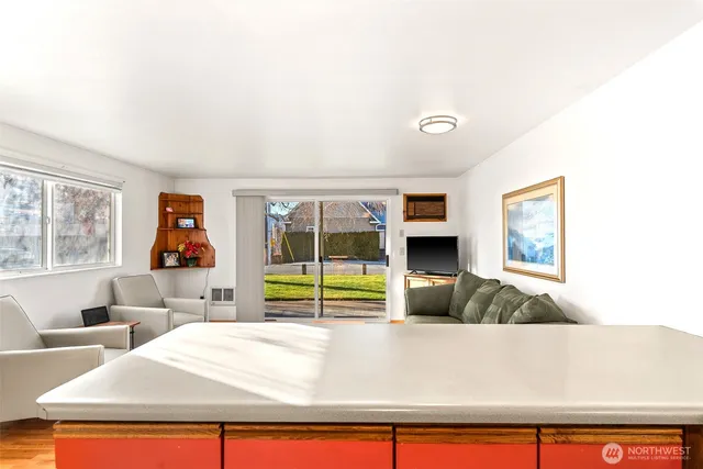 $275,000 | 321 South 3rd Street, Unit 1, Chelan, WA 98816