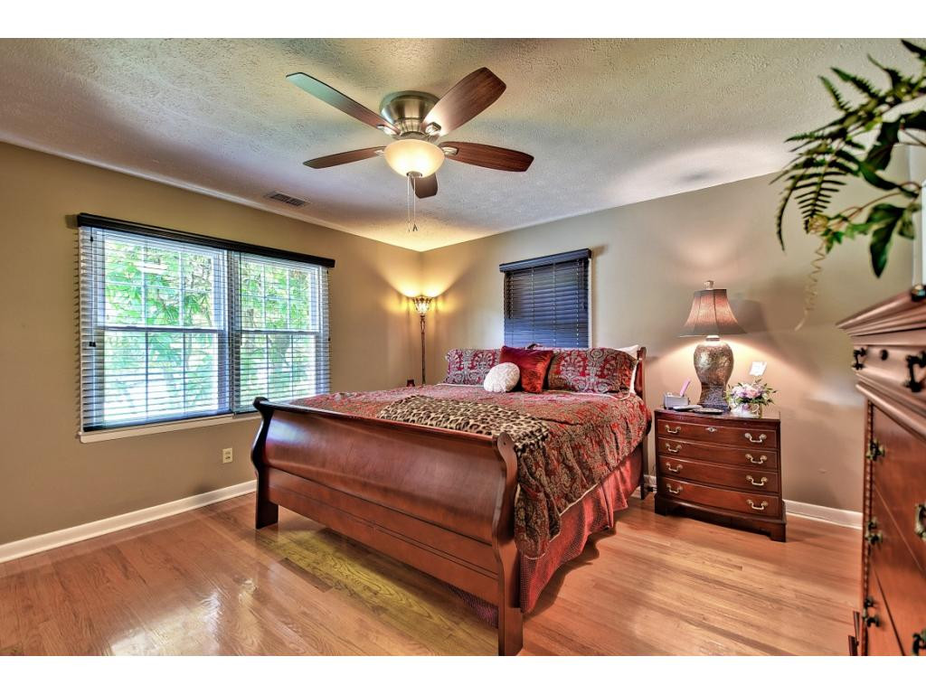 309 Hillside Road Johnson City, TN 37601 - Photo 22 of 36 Photo 22