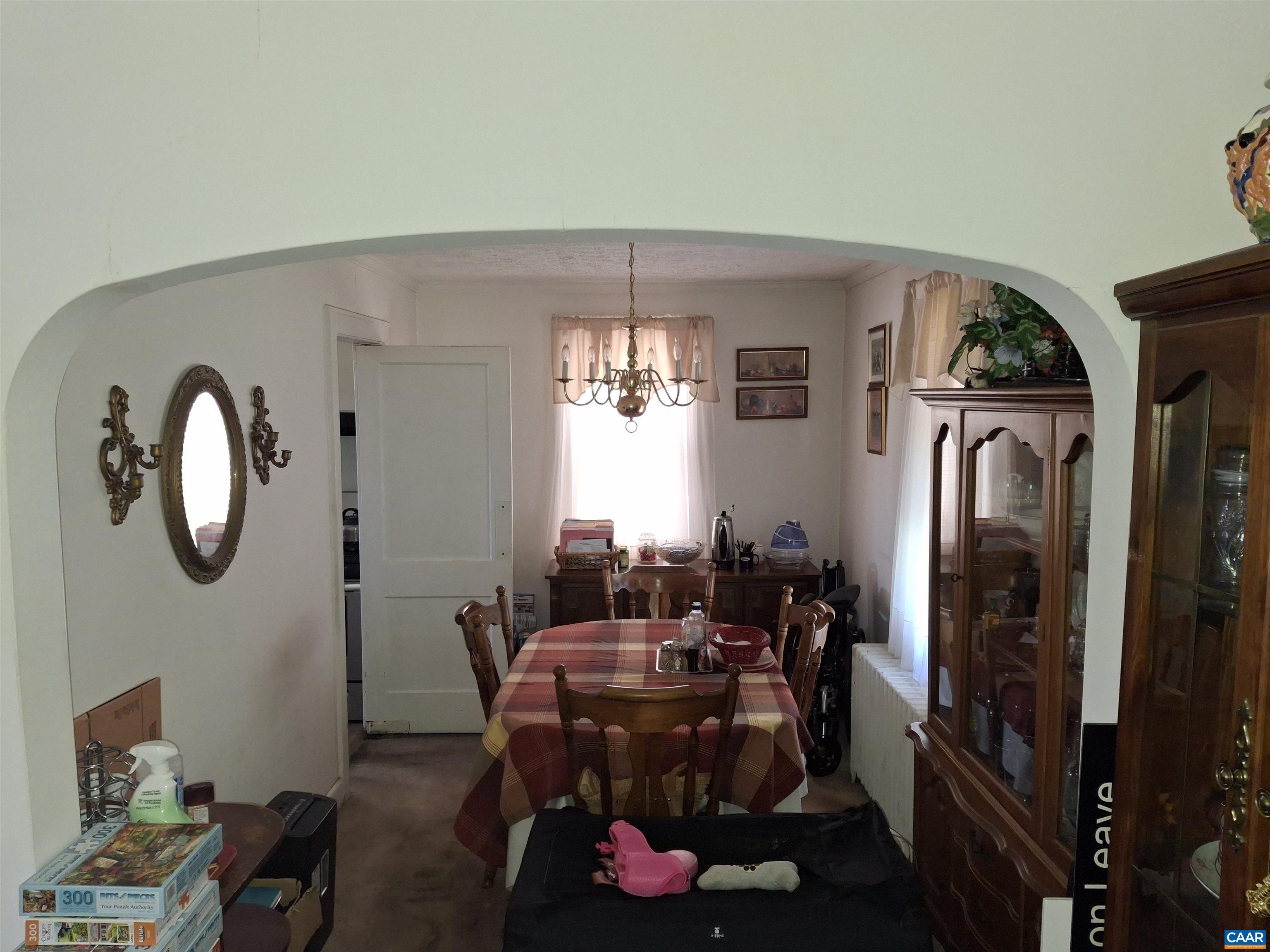 346 Port Republic Road Waynesboro, VA 22980 - Photo 5 of 19