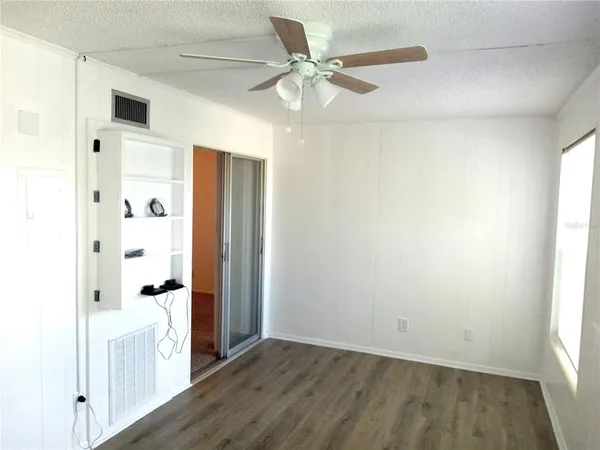 $1,450 | 2359 Finlandia Lane, Unit 65, Clearwater, FL 33763