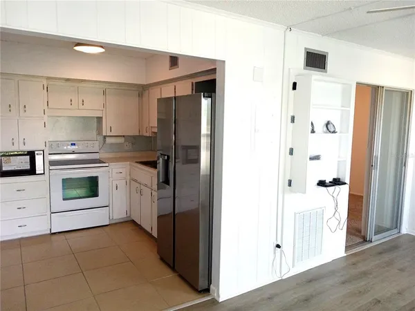 $1,450 | 2359 Finlandia Lane, Unit 65, Clearwater, FL 33763