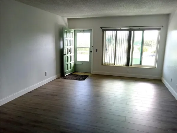 $1,450 | 2359 Finlandia Lane, Unit 65, Clearwater, FL 33763