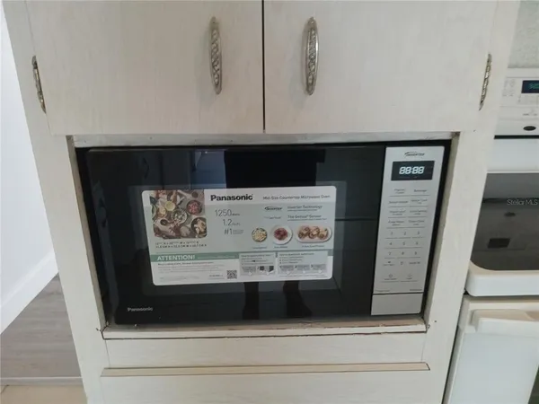 $1,450 | 2359 Finlandia Lane, Unit 65, Clearwater, FL 33763