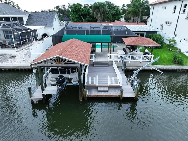 $955,000 | 3912 Fontainebleau Drive, Tampa, FL 33634