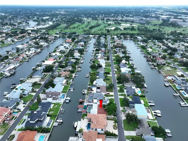 $955,000 | 3912 Fontainebleau Drive, Tampa, FL 33634