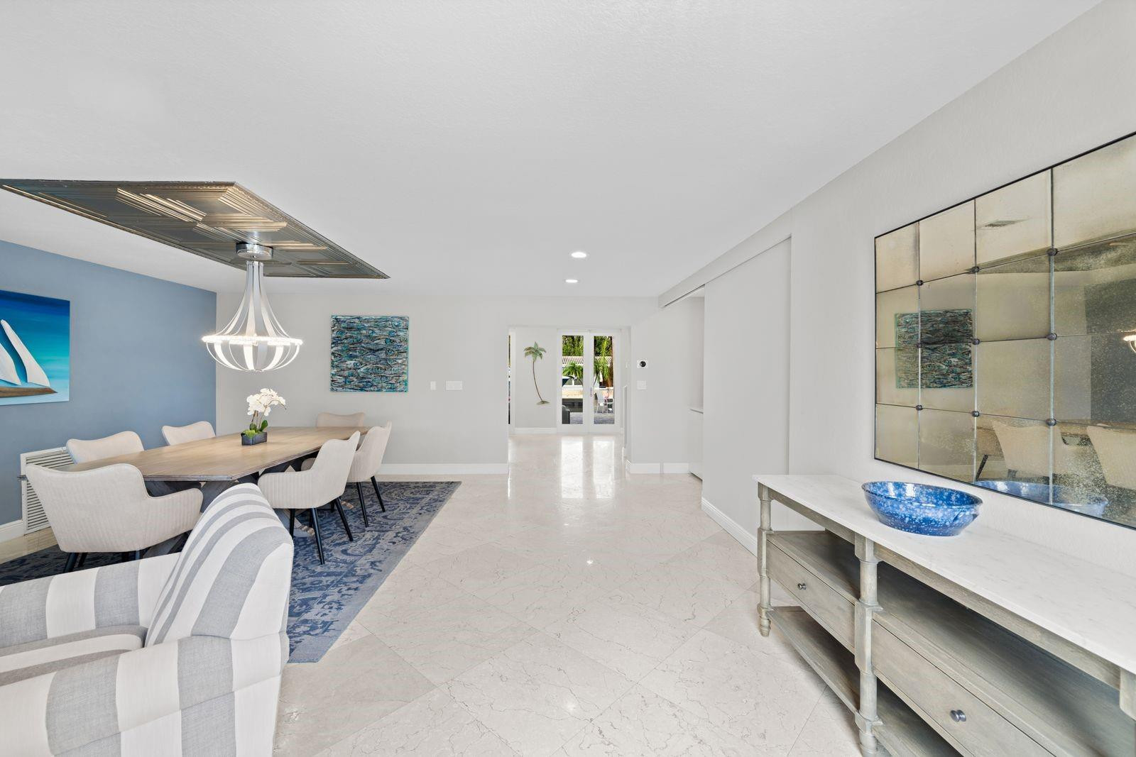 2341 Northeast 48th Court Lighthouse Point, FL 33064 - Photo 12 of 87 Photo 12