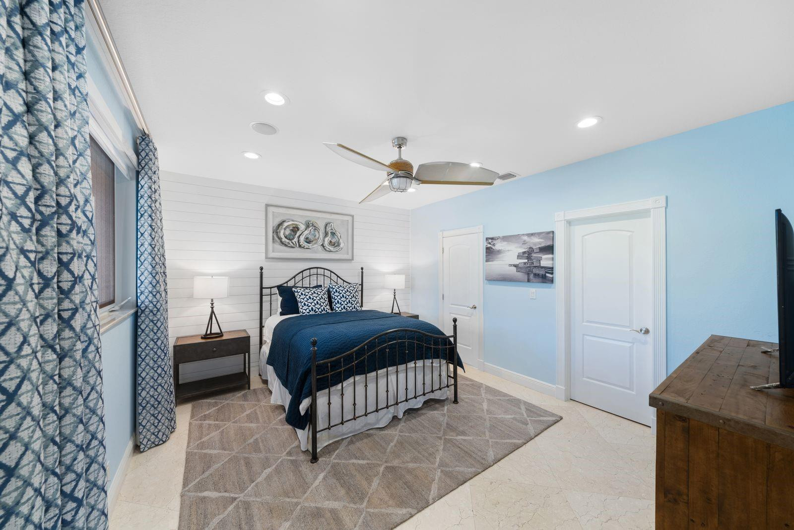 2341 Northeast 48th Court Lighthouse Point, FL 33064 - Photo 25 of 87 Photo 25