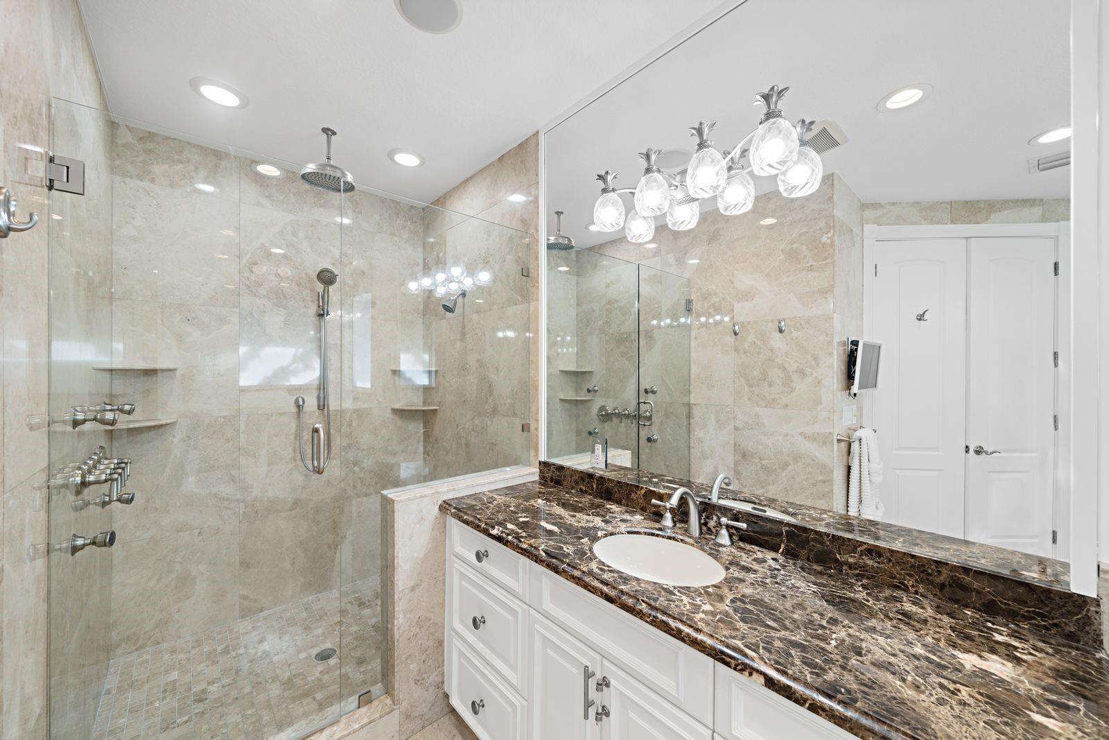 2341 Northeast 48th Court Lighthouse Point, FL 33064 - Photo 39 of 87 Photo 39