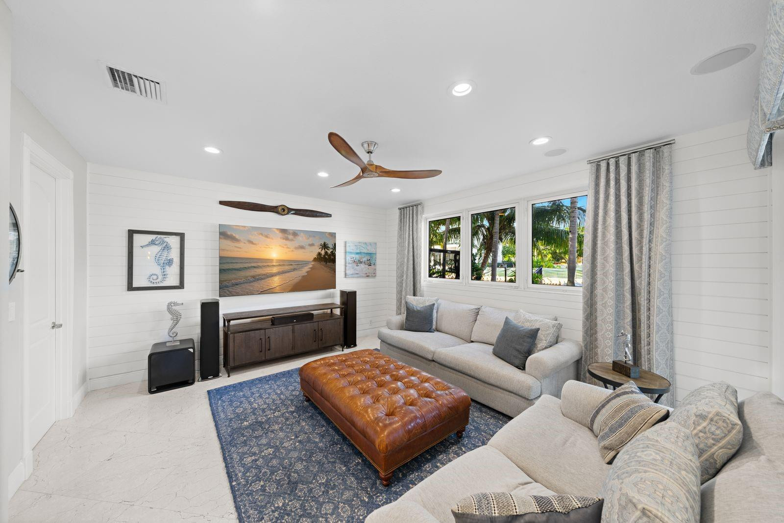 2341 Northeast 48th Court Lighthouse Point, FL 33064 - Photo 10 of 87 Photo 10