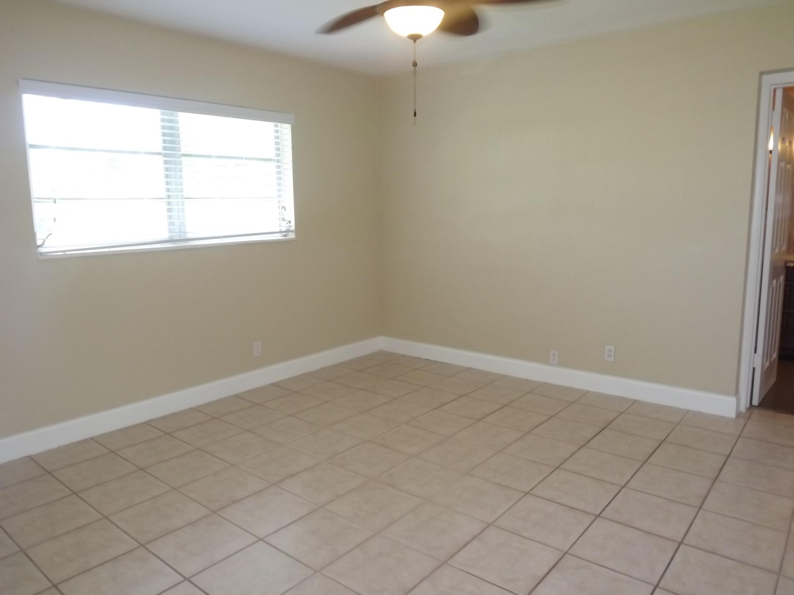 377 Northeast 24th Street Boca Raton, FL 33431 - Photo 10 of 20 Master Bedroom
