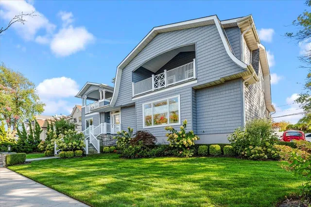 $3,148,000 | 1471 Bay Boulevard, Atlantic Beach, NY 11509
