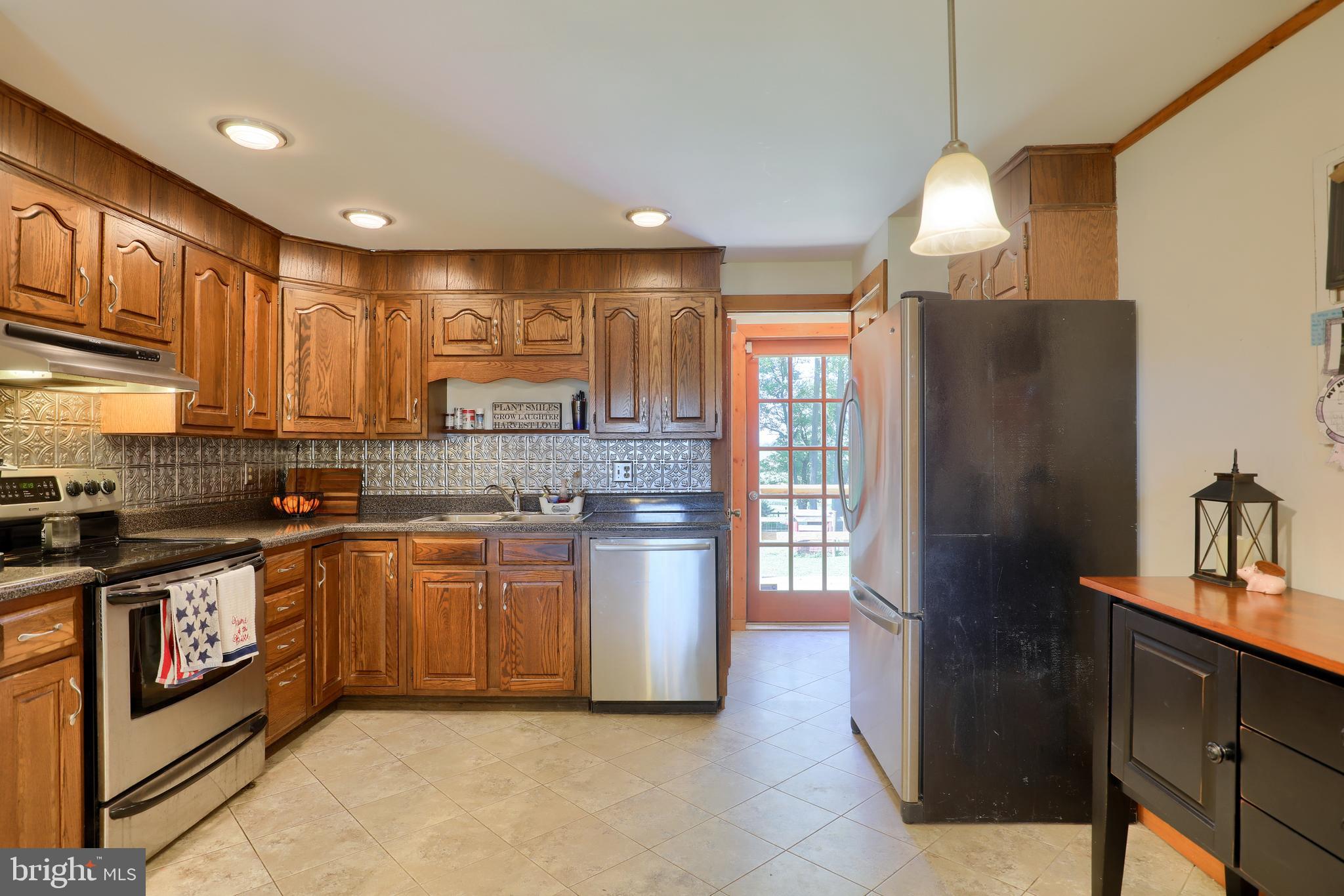 2499 Noble Road Kirkwood, PA 17536 - Photo 12 of 51