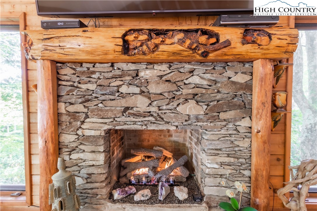 270 Tree Top Ridge Lane Boone, NC 28607 - Photo 4 of 43 Gallery Image 4