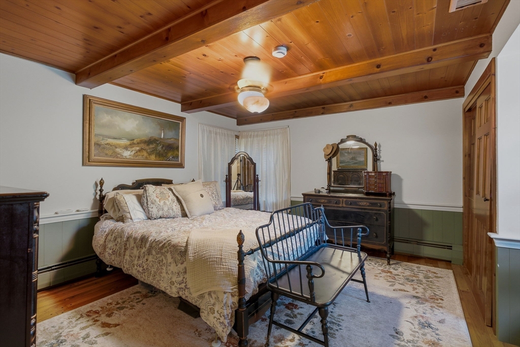 41 Brook Street Wakefield, MA 01880 - Photo 21 of 42 Gallery Image 21