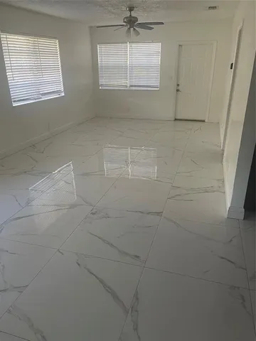 $3,300 | 824 North Rainbow Drive, Hollywood, FL 33021