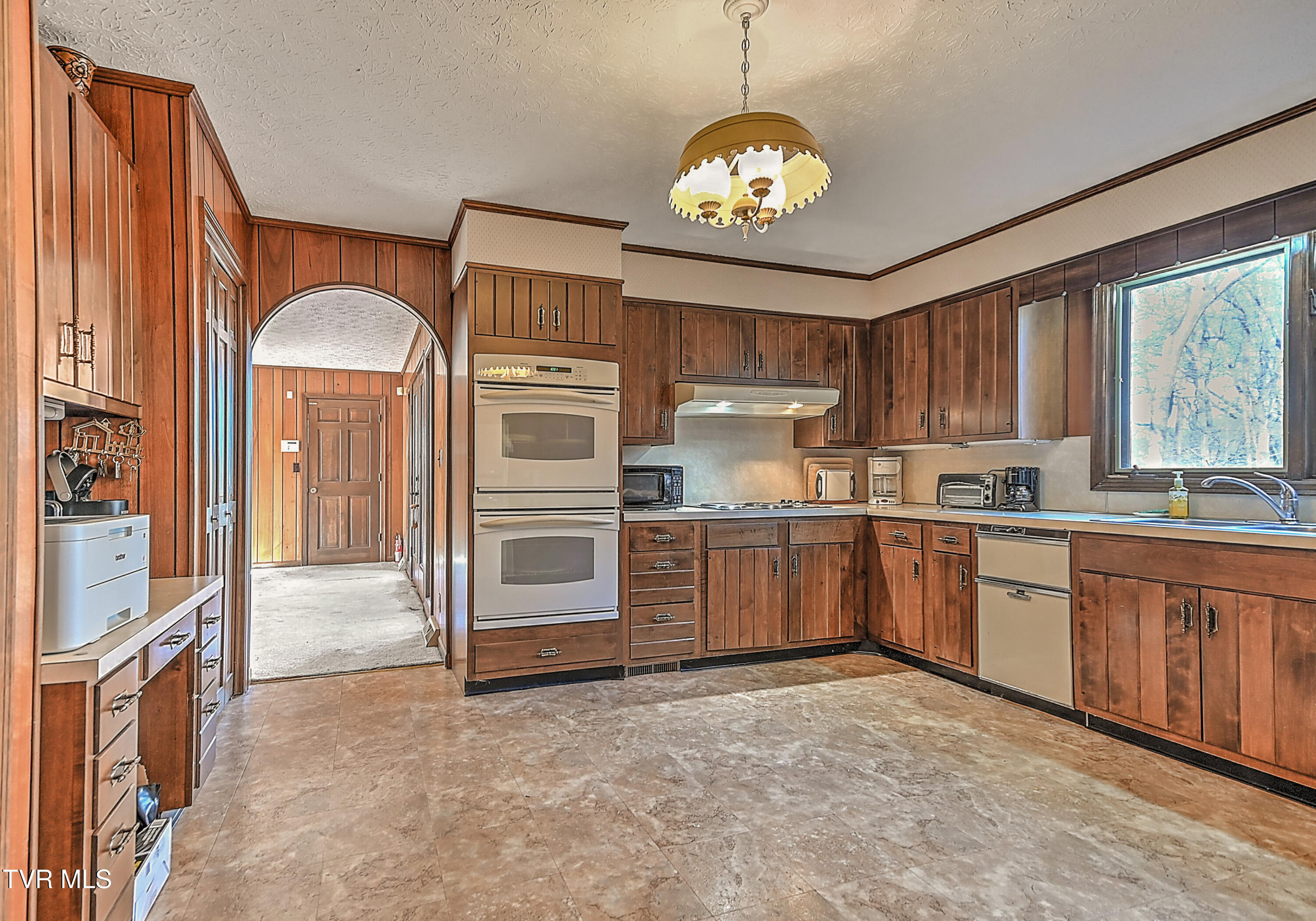 538 Pitt Road Kingsport, TN 37663 - Photo 13 of 52 538 Pitt Rd -42