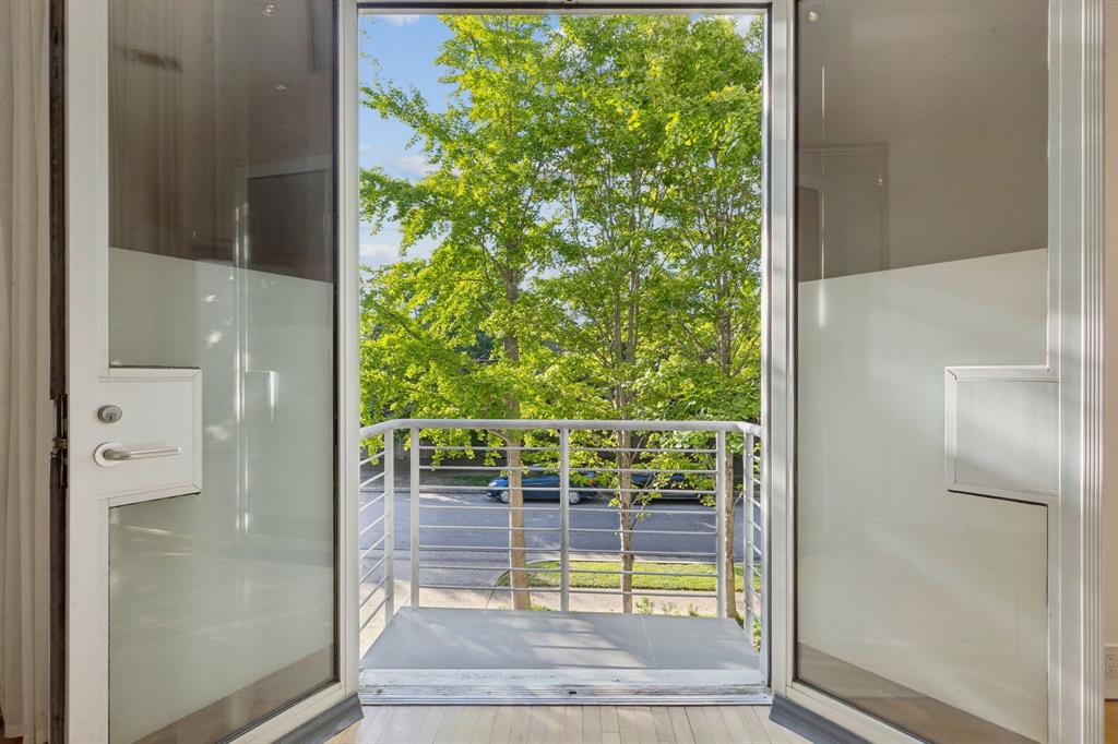 4446 Abbott Avenue Dallas, TX 75205 - Photo 10 of 31