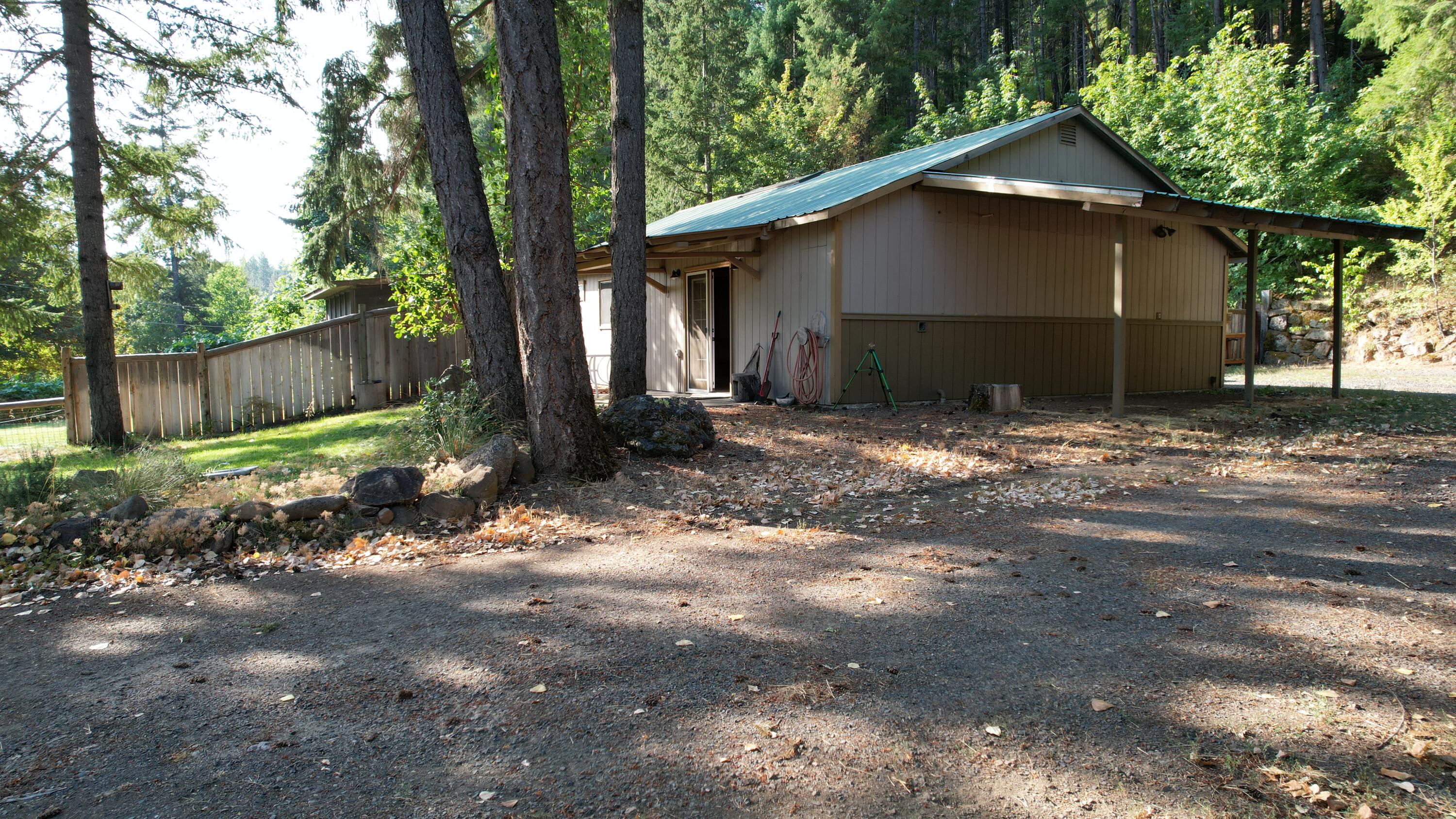 321 Taylor Road Trail, OR 97541 - Photo 36 of 56 Guest House