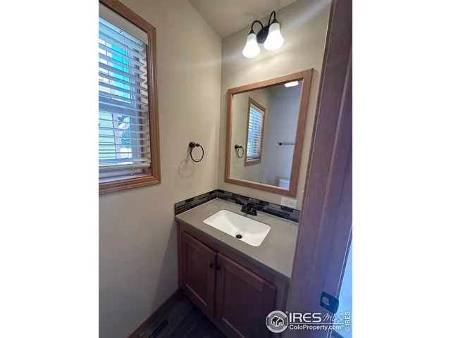 $399,900 | 119 Edgewater Circle, Granby, CO 80446