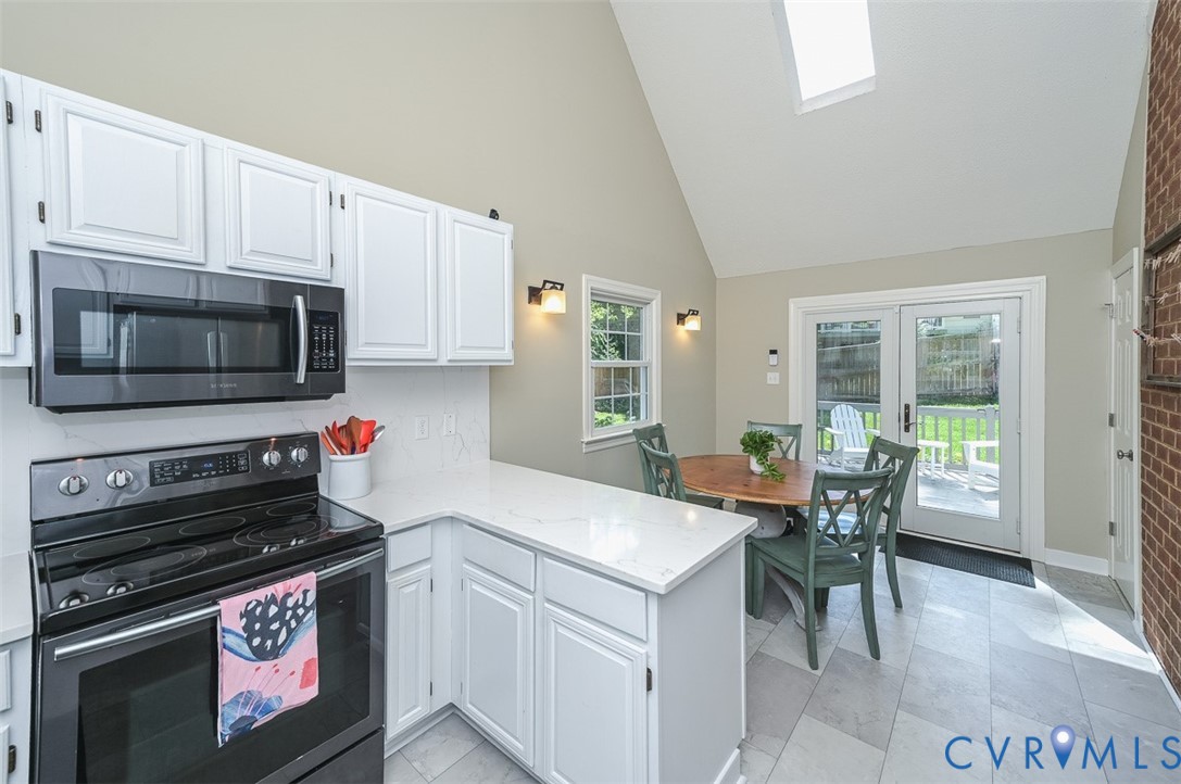1113 Santa Anna Road Henrico, VA 23229 - Photo 17 of 56