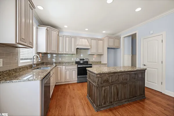 $625,000 | 240 Clearridge Way, Greer, SC 29651