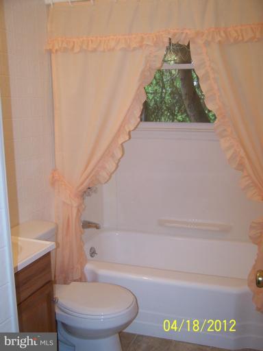 106 South Ritters Lane Owings Mills, MD 21117 - Photo 11 of 29 Bath