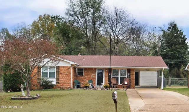 $260,000 | 1591 Brookhaven Drive, Southaven, MS 38671