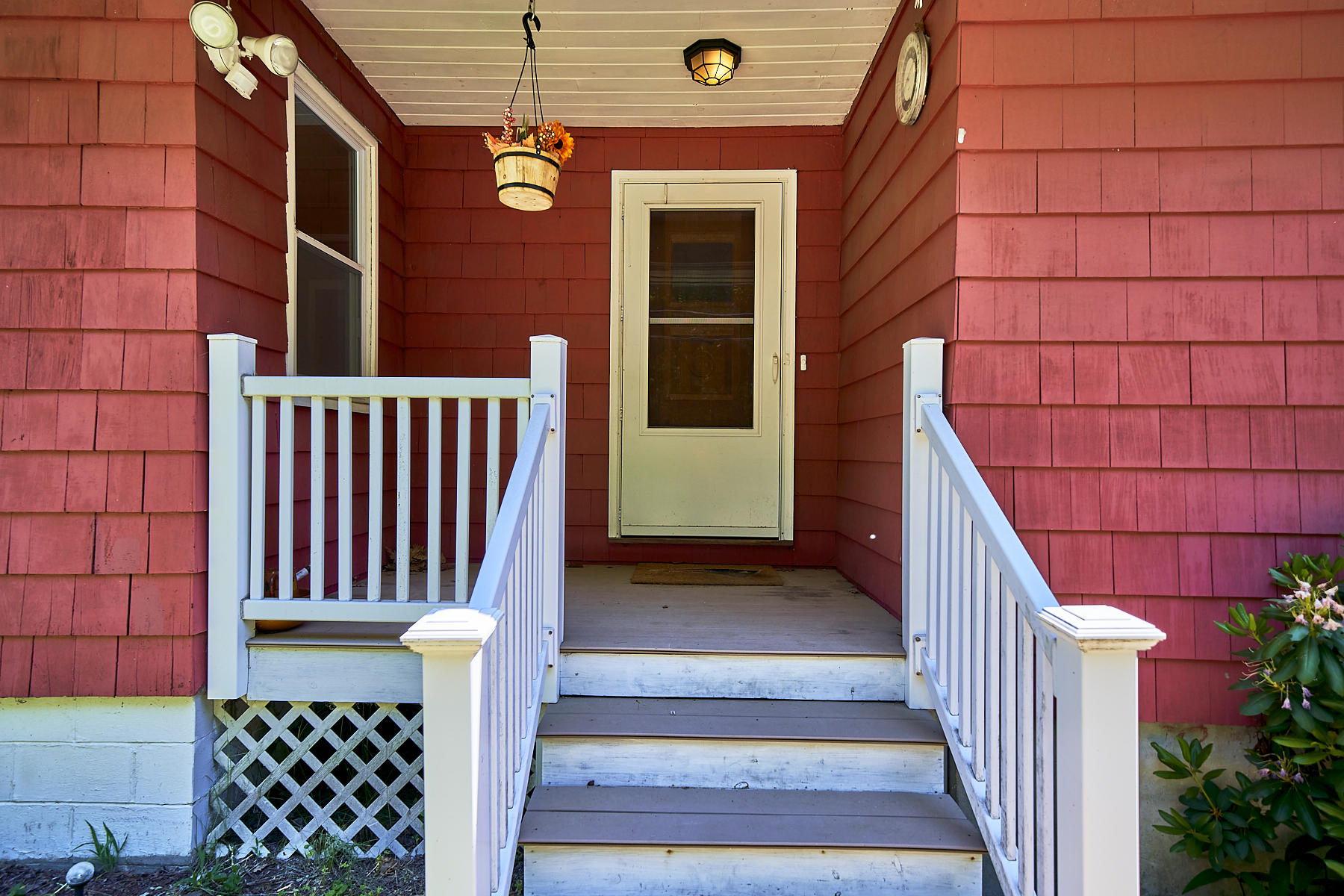 217 Broadturn Road Scarborough, ME 04074 - Photo 5 of 29 broadturn-Boulerice-caffeine-06