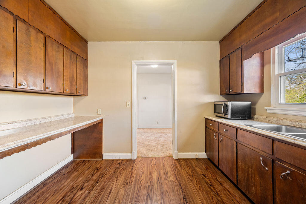 613 North Moore Road Chattanooga, TN 37411 - Photo 9 of 23 613NMoore-10