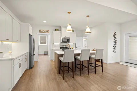 $680,000 | 640 Bucko Avenue, Sedro-Woolley, WA 98284