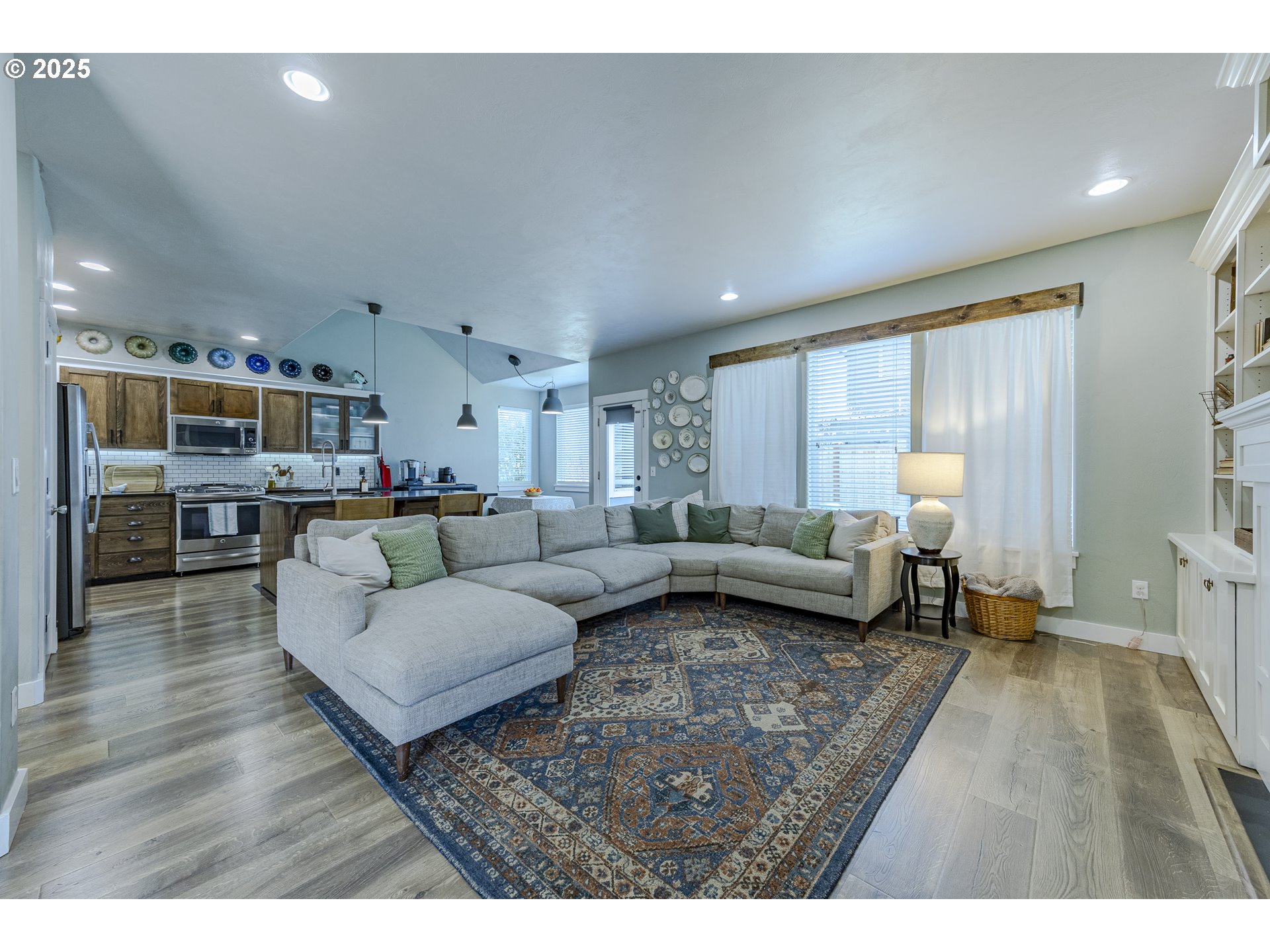 2409 Crowther Drive Eugene, OR 97404 - Photo 11 of 48 a living room with furniture and a table