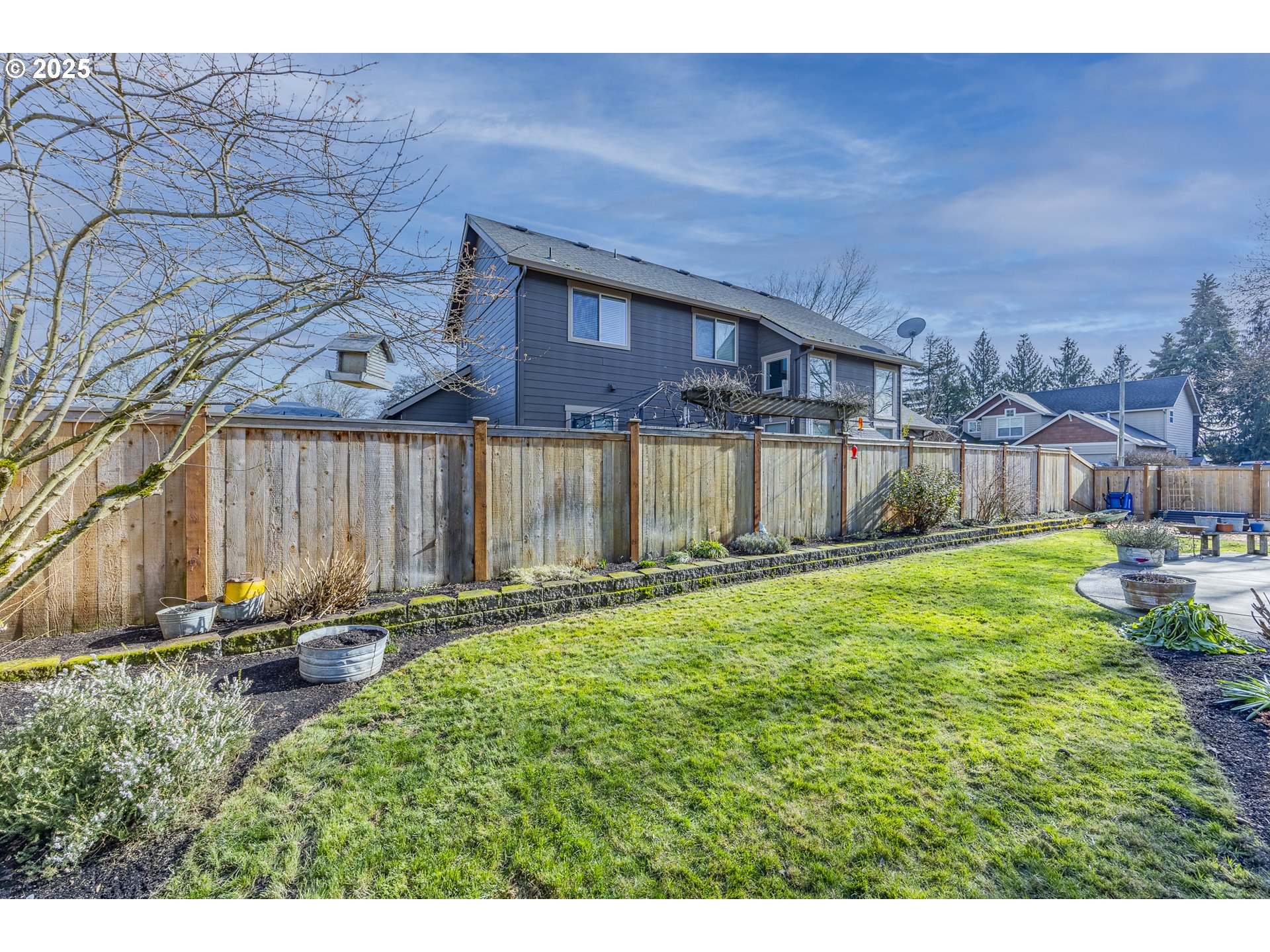 2409 Crowther Drive Eugene, OR 97404 - Photo 41 of 48 a view of a back yard