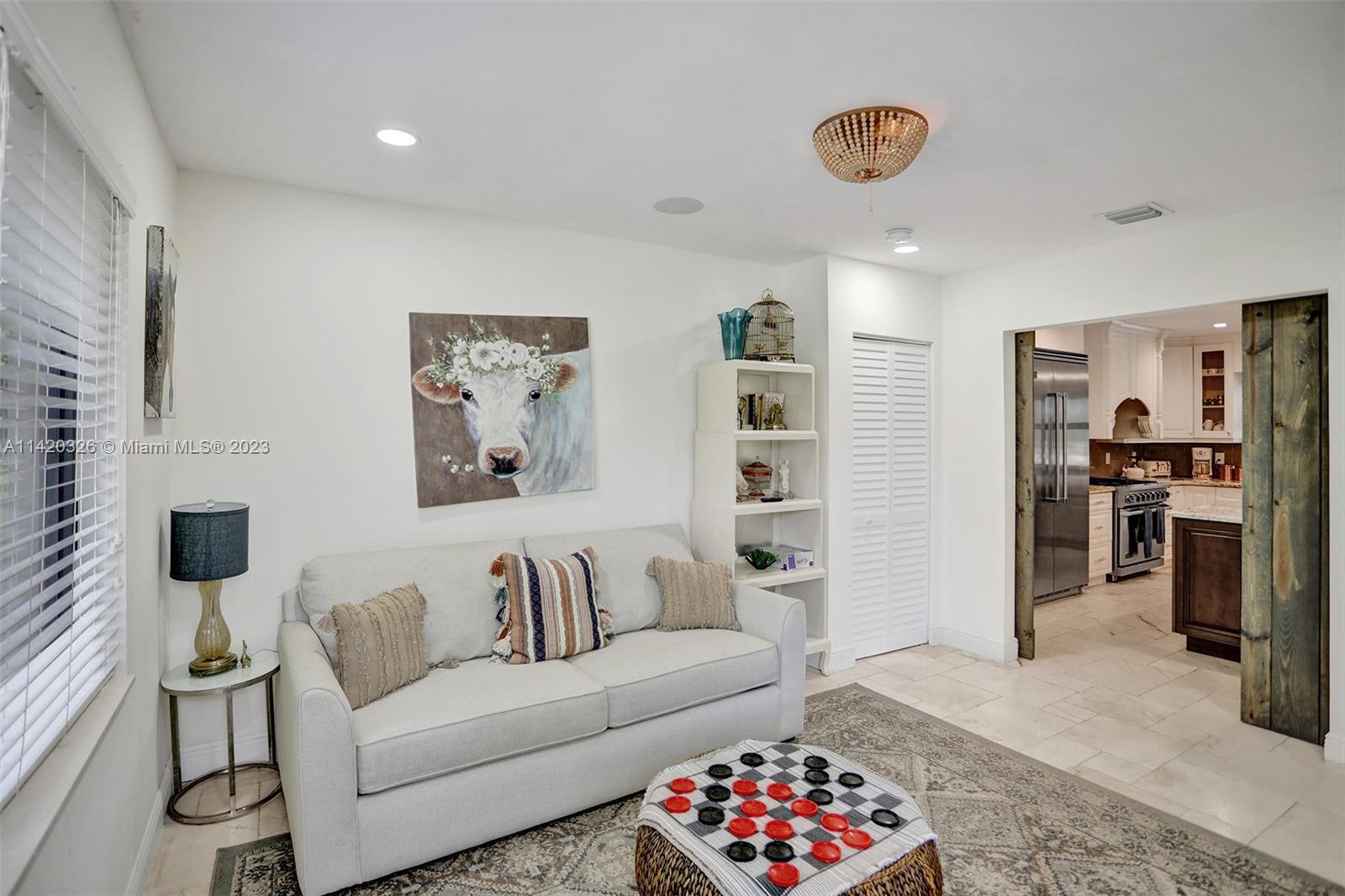 9890 Southwest 138th Street Miami, FL 33176 - Photo 8 of 39