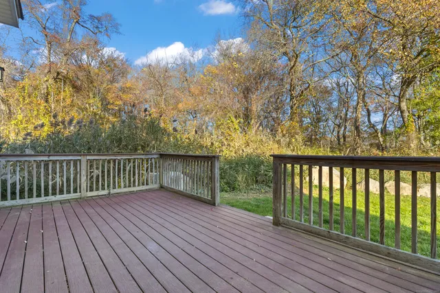 $3,800 | 5 Two Mile Hill Road, Waterford, CT 06385