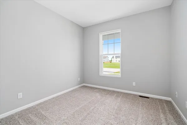 $379,900 | 815 Whitetail Drive, Marengo, IL 60152