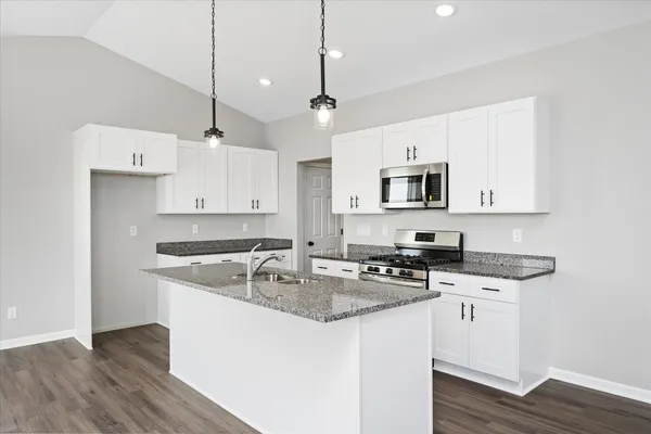 $379,900 | 815 Whitetail Drive, Marengo, IL 60152