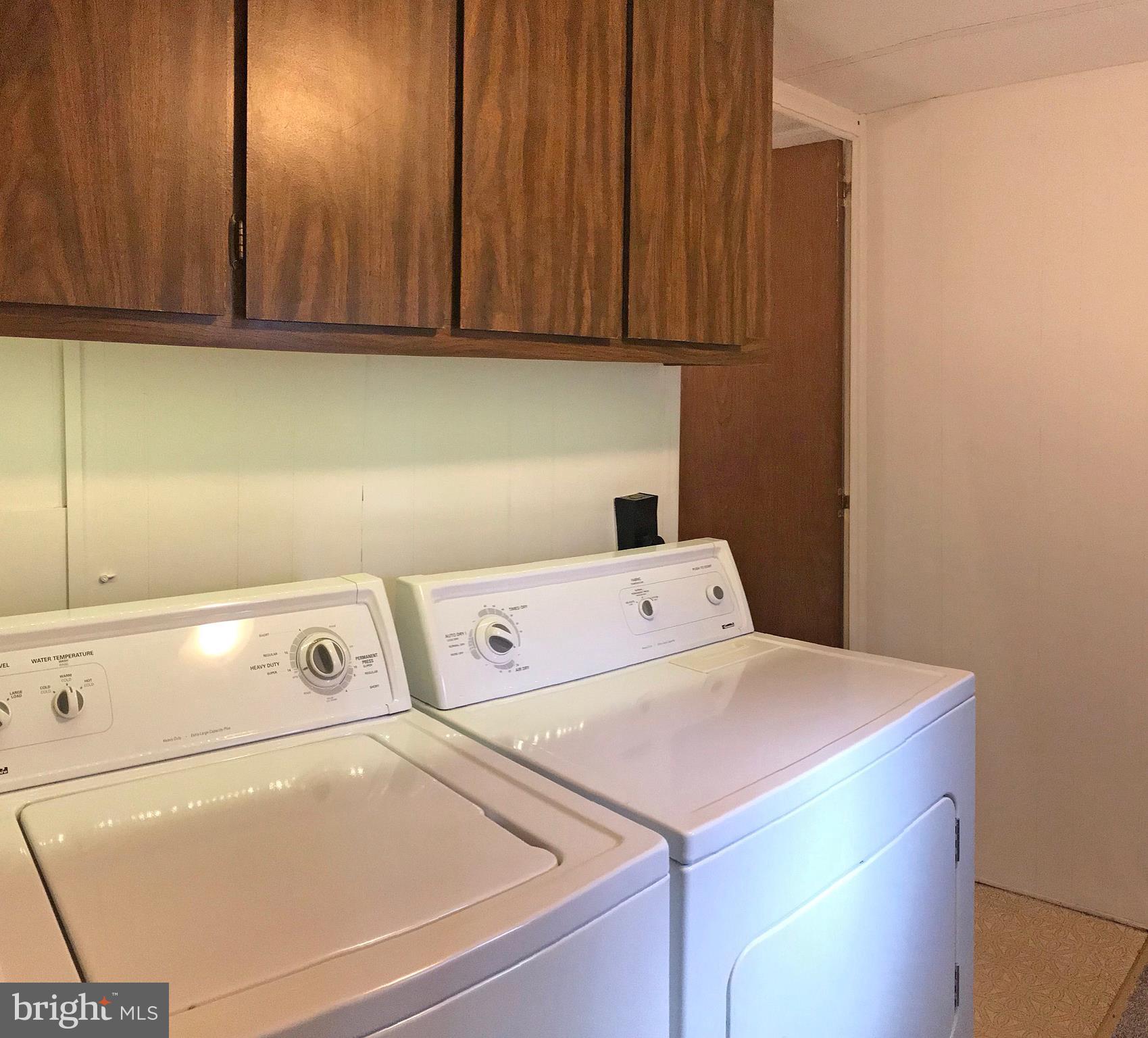 33924 Cedar Road, Unit 76 Lewes, DE 19958 - Photo 14 of 19 Washer & Dryer