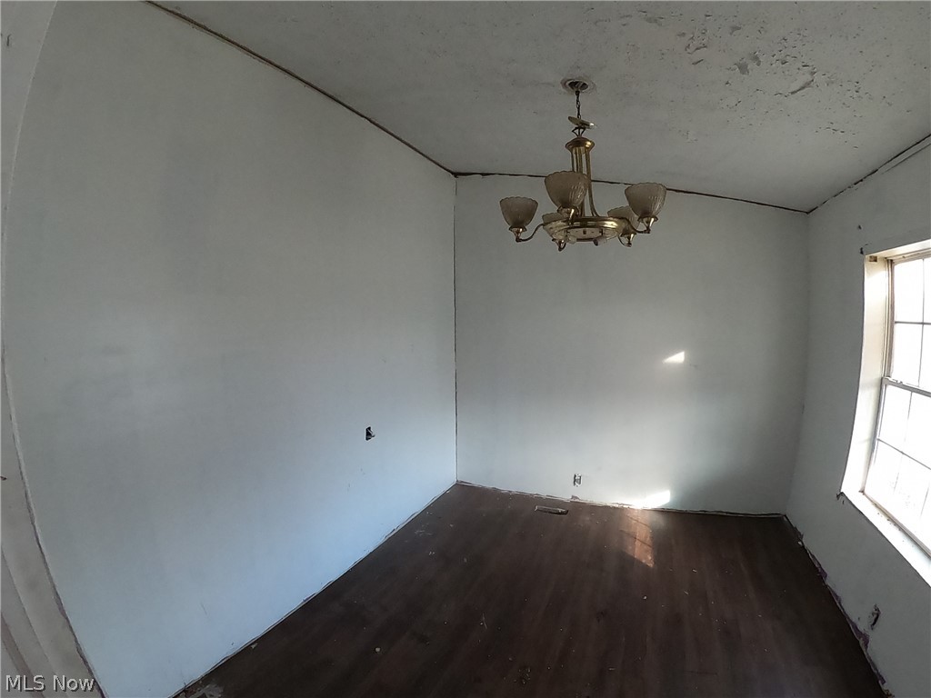 9149 Center Road Blue Rock, OH 43720 - Photo 23 of 34 dining room or bonus room