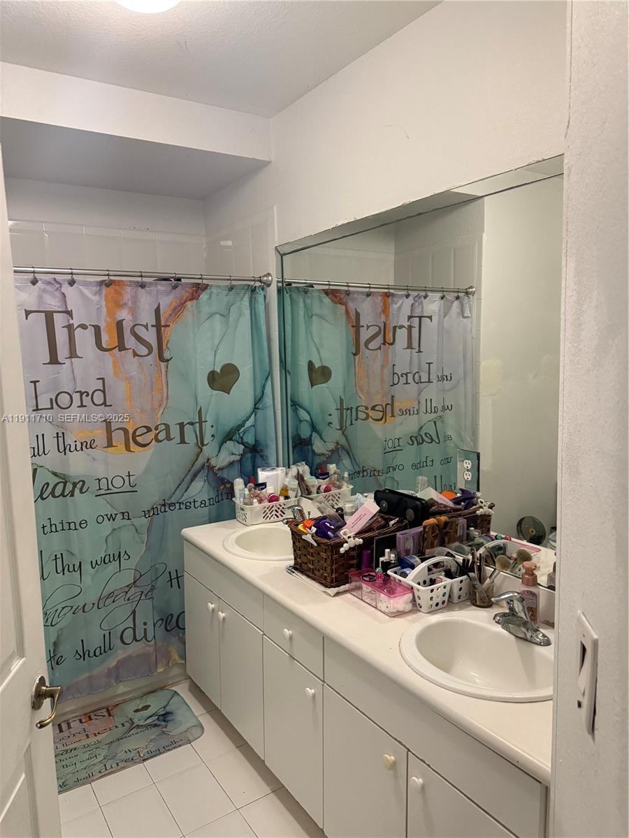 27450 Southwest 138th Path Homestead, FL 33032 - Photo 27 of 34