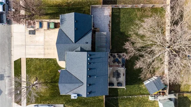 $365,000 | 150 West Lanesfield Street, Gardner, KS 66030