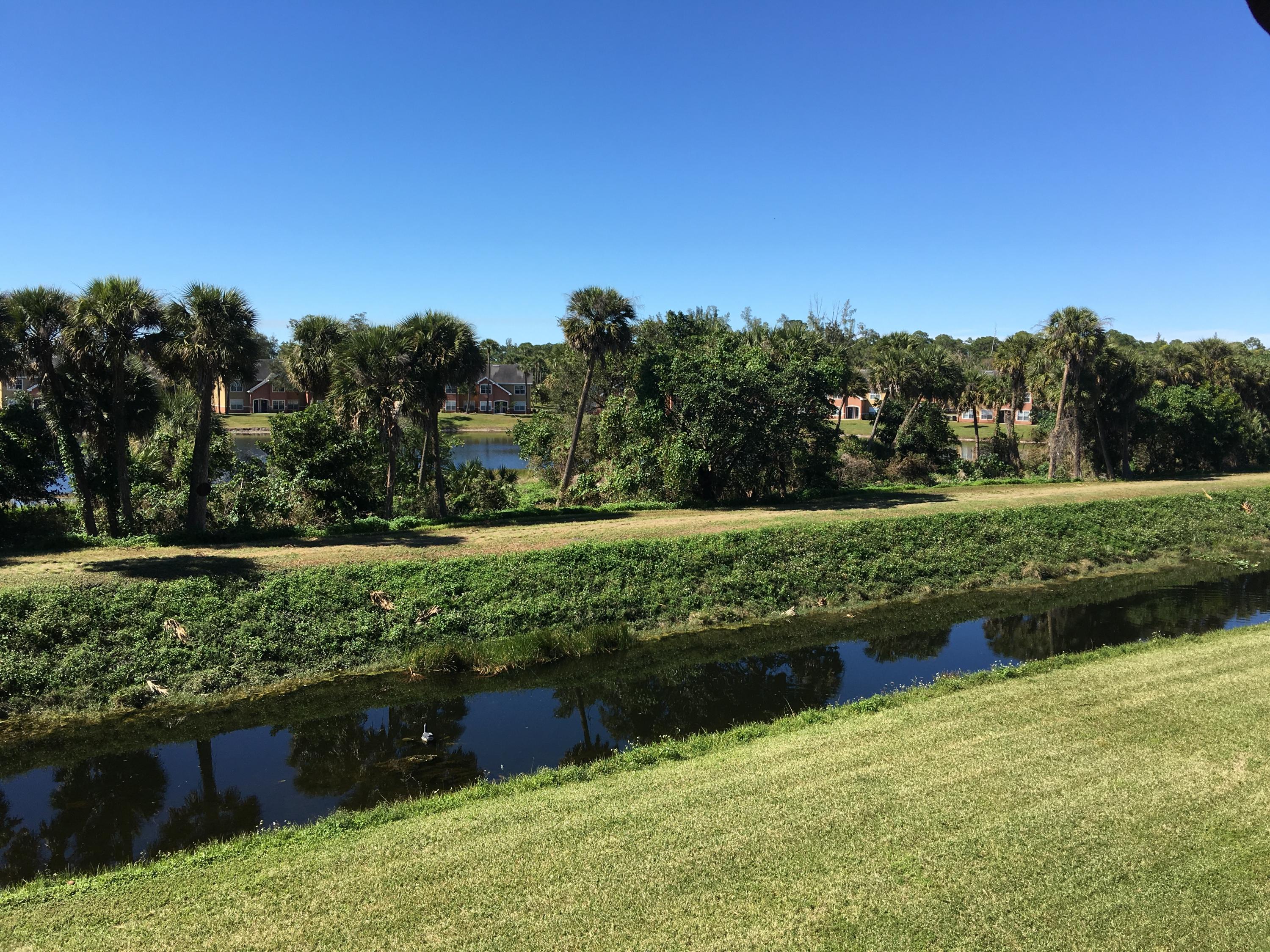 1089 Benoist Farms Road, Unit 306 Royal Palm Beach, FL 33411 - Photo 7 of 9 View to Right