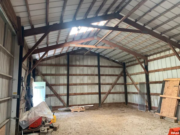 $215,000 | 2911 Highway 96, Sutter, IL 62373