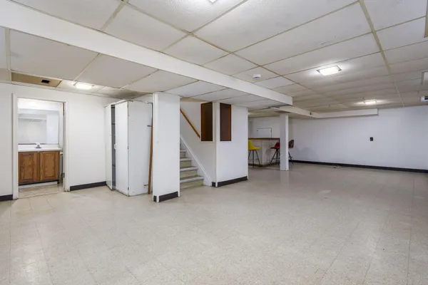 $1,650 | 8261 Gerald Avenue, Warren, MI 48093