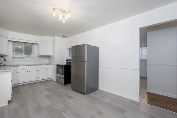 $1,650 | 8261 Gerald Avenue, Warren, MI 48093