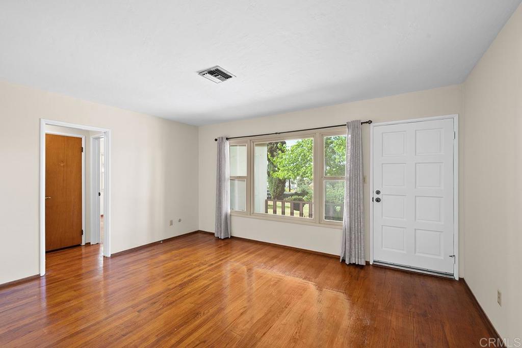 1071 Washington Heights Road El Cajon, CA 92019 - Photo 7 of 65