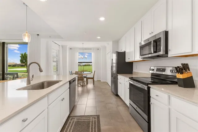 $3,500 | 5721 Palmer Circle, Unit 103, Bradenton, FL 34211